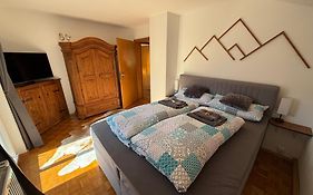Ferienwohnung Seidenhuhn